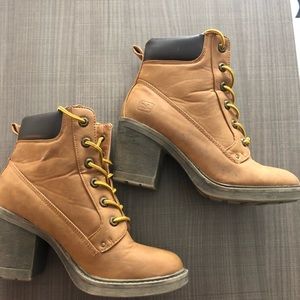 Dirty laundry heeled booties